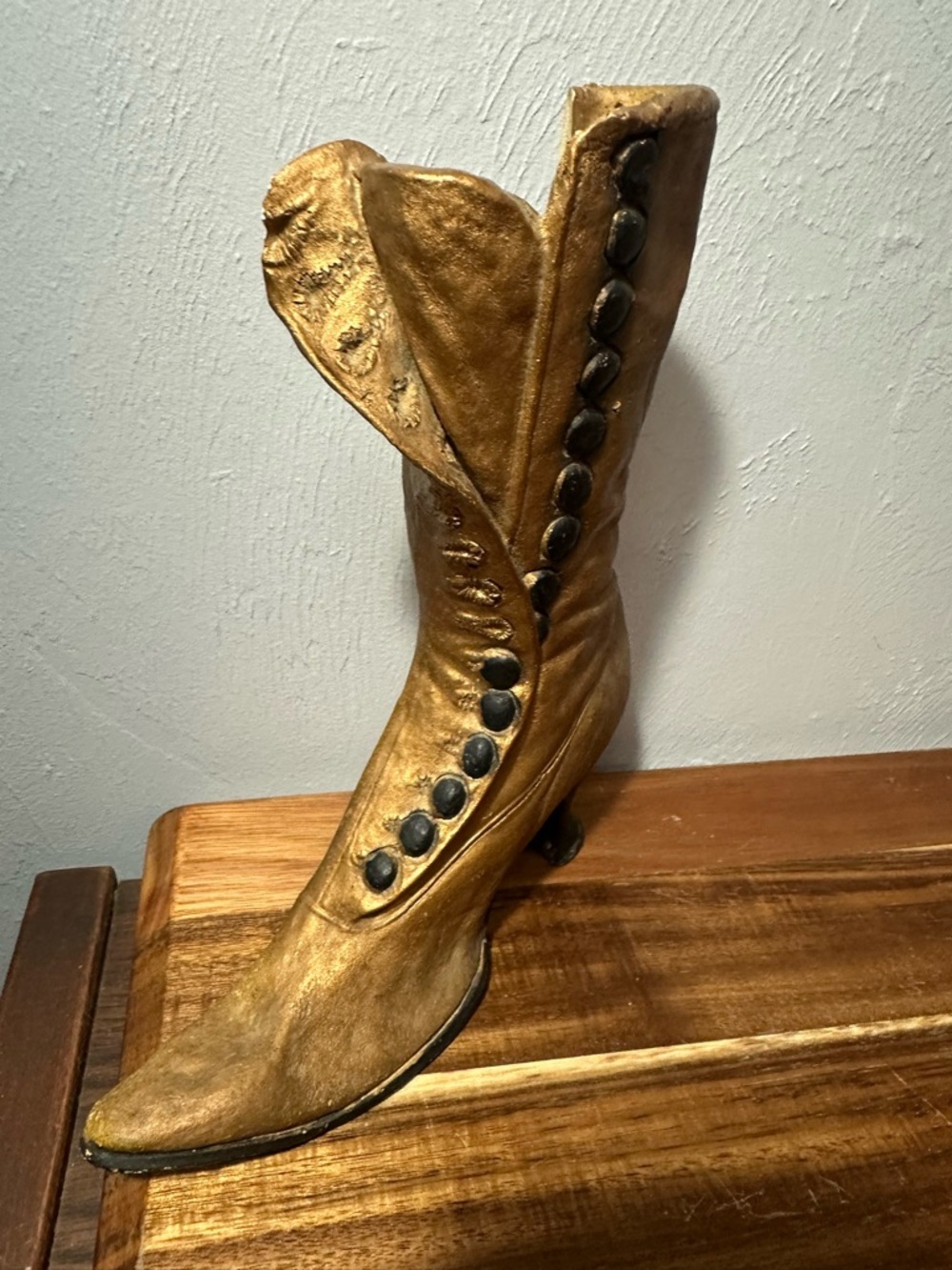 Vintage Gold Victorian Boot Sculpture | Button-Up Shoe Decor | Cast Resin Art - Picture 3 of 7